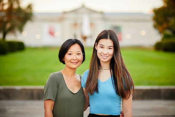 Christina: Senior Portrait Session at the Cleveland Museum of Art and Wade Lagoon