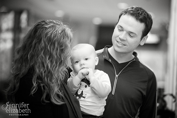 Family Portrait Session in Columbus, Ohio at the Ohio Union at The Ohio State University