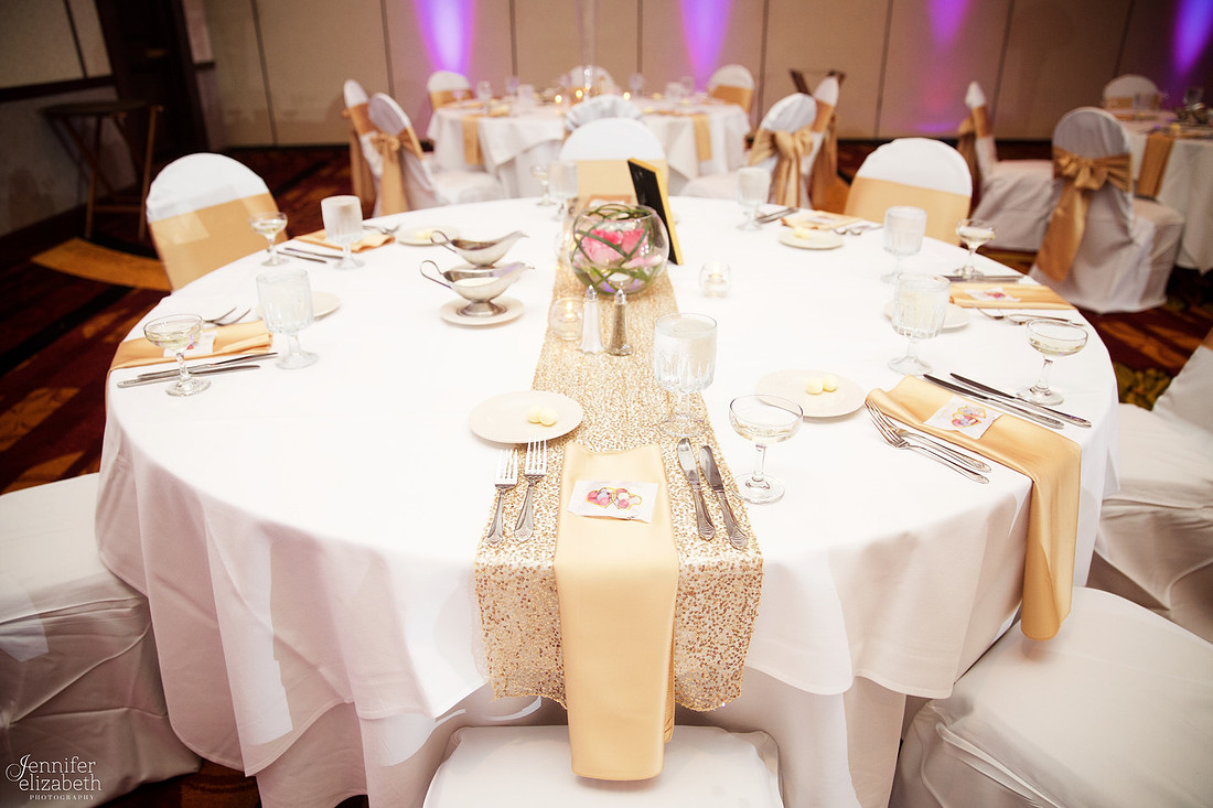 Amanda & Mike: Cleveland, Ohio Wedding