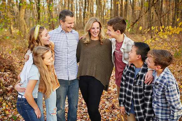 The D Family: Backyard Portrait Session in Aurora