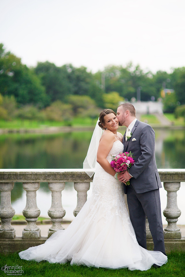 Amanda & Mike: Cleveland, Ohio Wedding