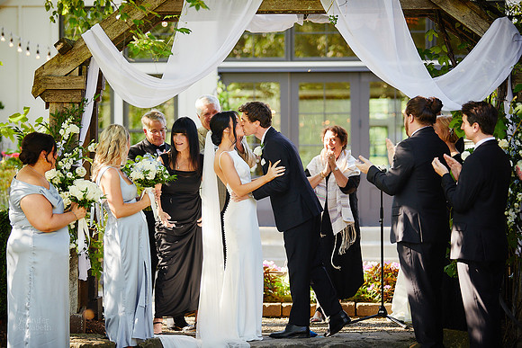 Jessica & Tim: Wedding at Orchid House Winery in Aurora, Ohio