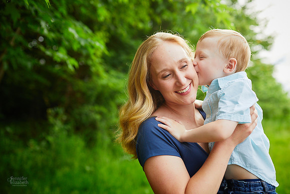 The E Family: Portrait Session at Liberty Ledges Park in Twinsburg