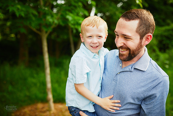 The E Family: Portrait Session at Liberty Ledges Park in Twinsburg