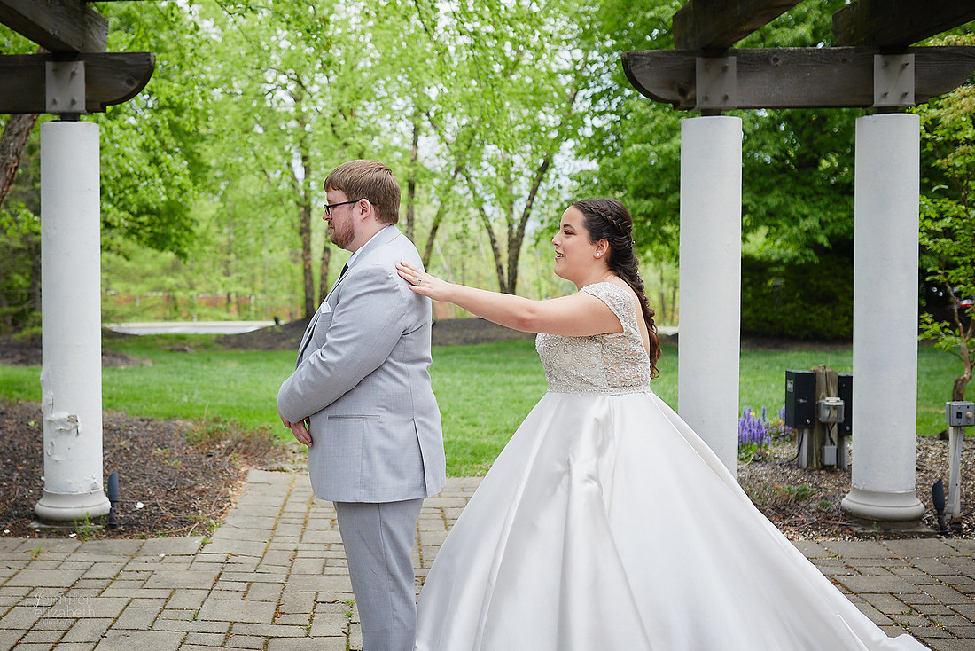 Maia & Ben: Wedding at Gleneagles Golf Club & Events in Twinsburg