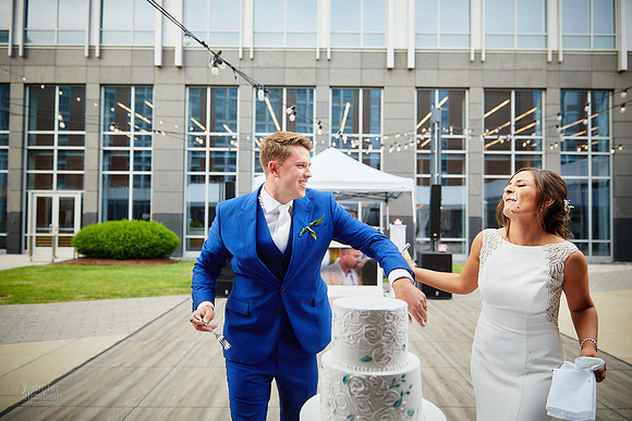 Stephanie & Tom: Wedding at Lago Custom Events at Aloft Cleveland Downtown