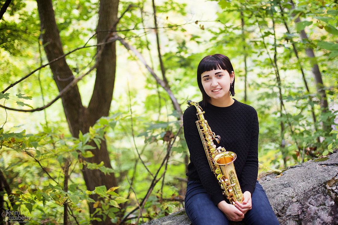 Lindsay: Senior Portrait Session in Columbus, Ohio