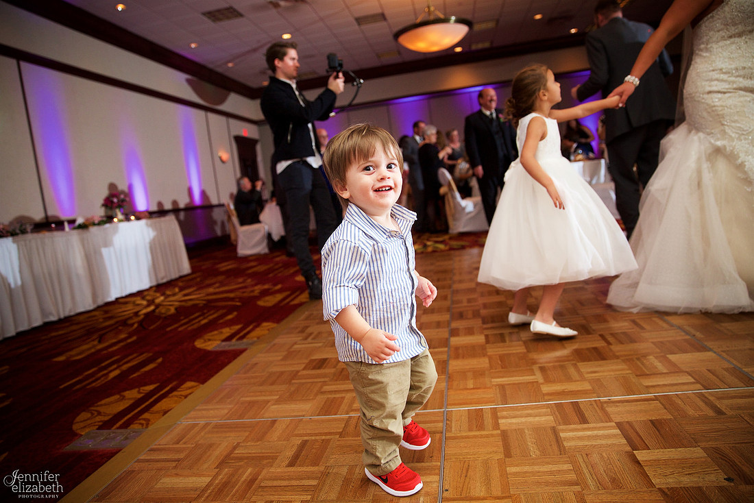 Amanda & Mike: Cleveland, Ohio Wedding