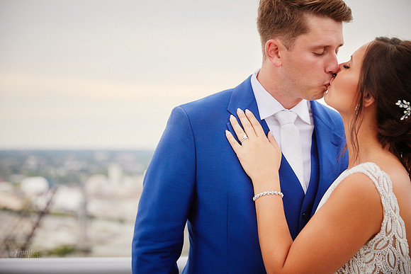 Stephanie & Tom: Wedding at Lago Custom Events at Aloft Cleveland Downtown