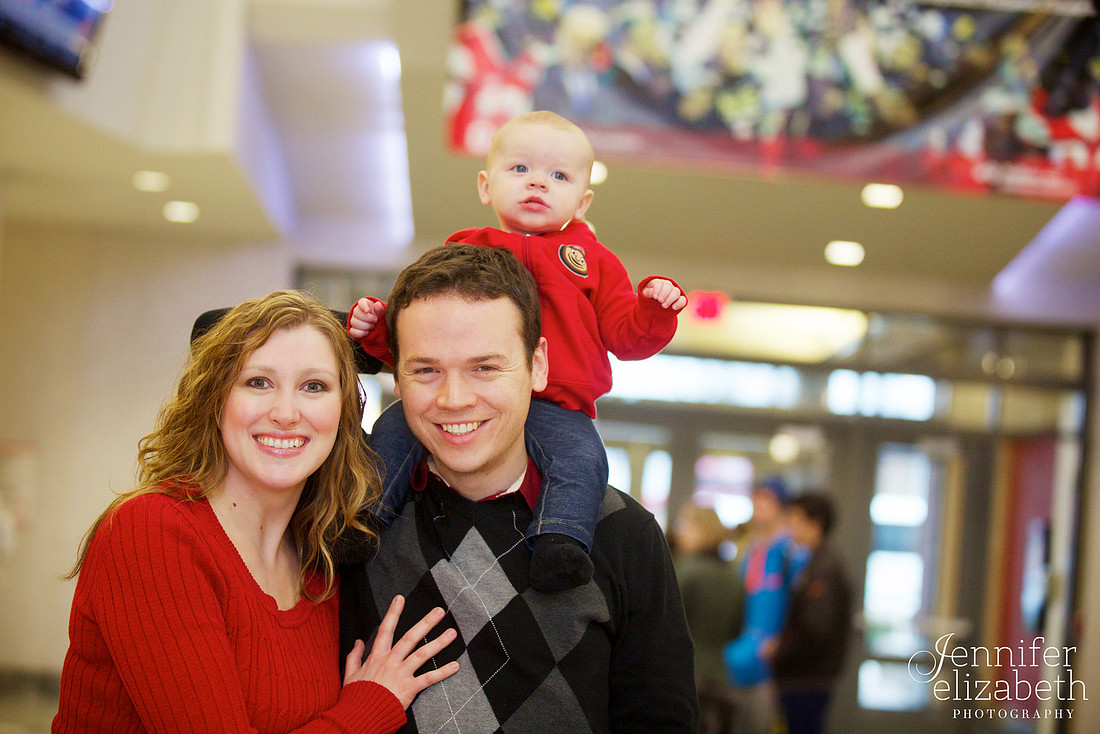 Family Portrait Session in Columbus, Ohio at the Ohio Union at The Ohio State University