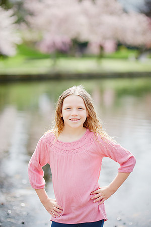 The Y Family: Portrait Session at the Cleveland Museum of Art and Wade Lagoon