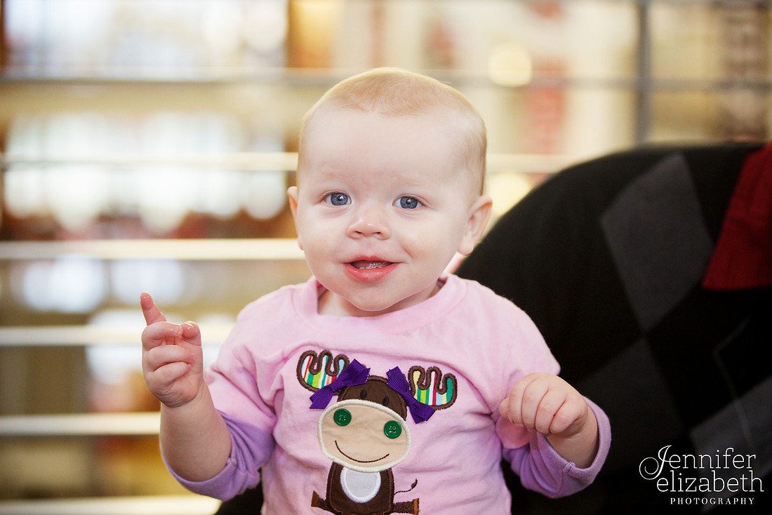 Family Portrait Session in Columbus, Ohio at the Ohio Union at The Ohio State University