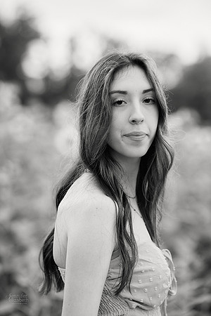 Ella: Senior Session at Maria’s Field of Hope in Avon