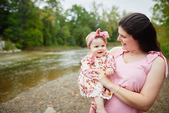 The R/G Family: Portrait Session at Chagrin River Park in Willoughby