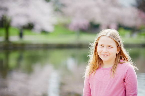 The Y Family: Portrait Session at the Cleveland Museum of Art and Wade Lagoon