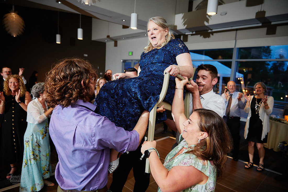 Maia & Ben: Wedding at Gleneagles Golf Club & Events in Twinsburg