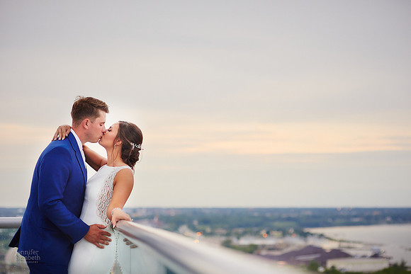 Stephanie & Tom: Wedding at Lago Custom Events at Aloft Cleveland Downtown