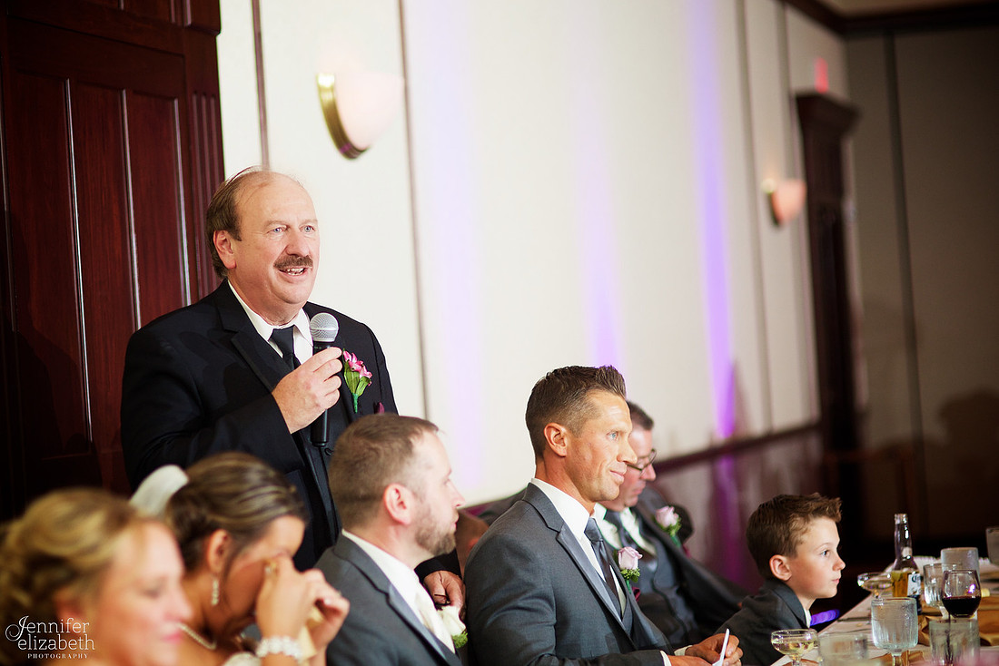 Amanda & Mike: Cleveland, Ohio Wedding