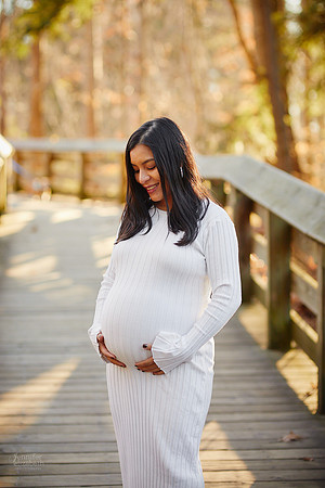 Kate: Maternity and Family Session at Brandywine Falls