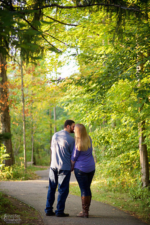 Melissa and Charles: Inniswood Gardens Engagement Session