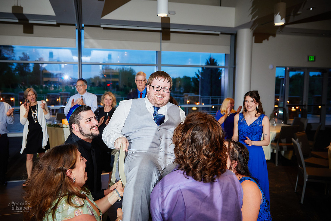 Maia & Ben: Wedding at Gleneagles Golf Club & Events in Twinsburg