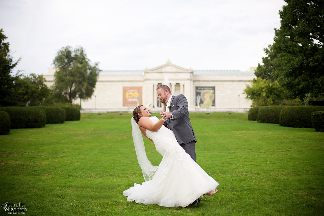 Amanda & Mike: Cleveland, Ohio Wedding