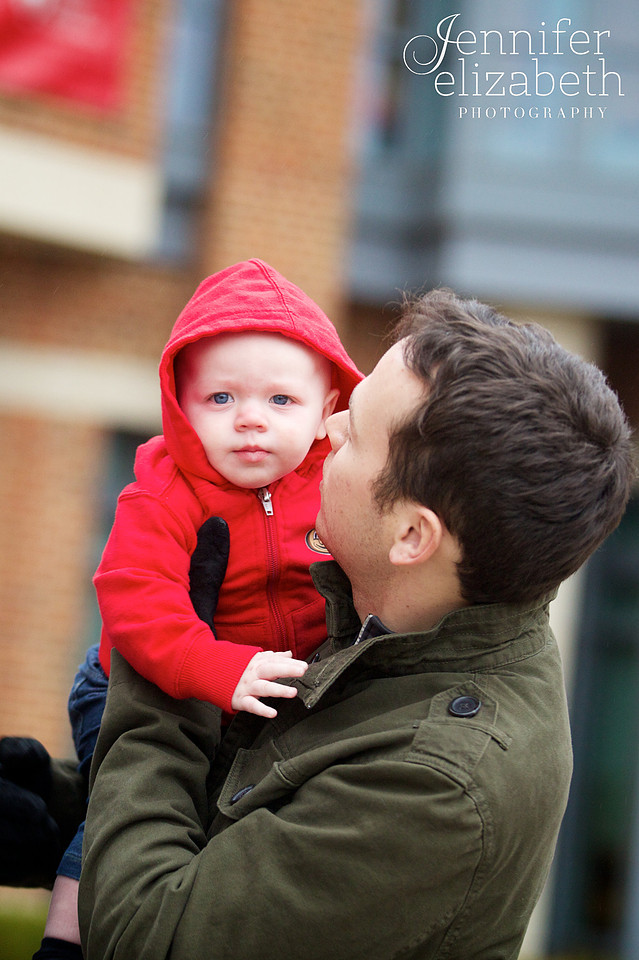 Family Portrait Session in Columbus, Ohio at the Ohio Union at The Ohio State University