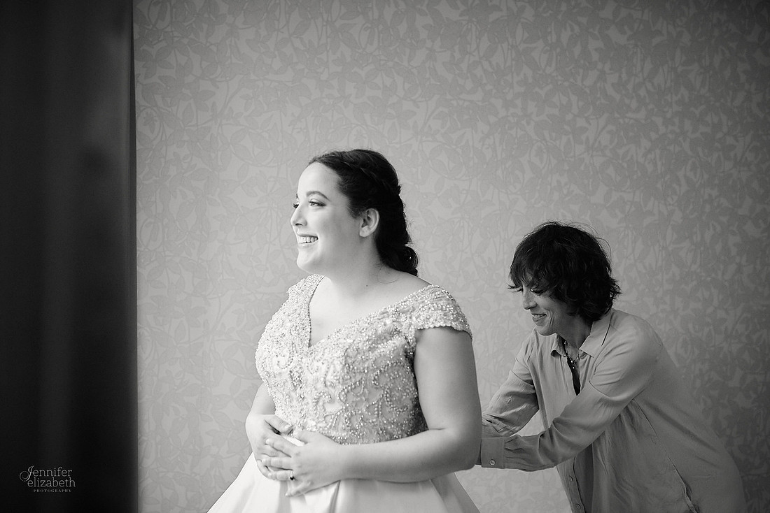 Maia & Ben: Wedding at Gleneagles Golf Club & Events in Twinsburg