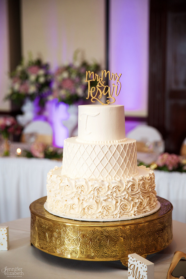 Amanda & Mike: Cleveland, Ohio Wedding