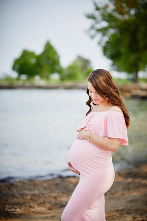 Gina: Maternity Portrait Session at Edgewater Park in Cleveland