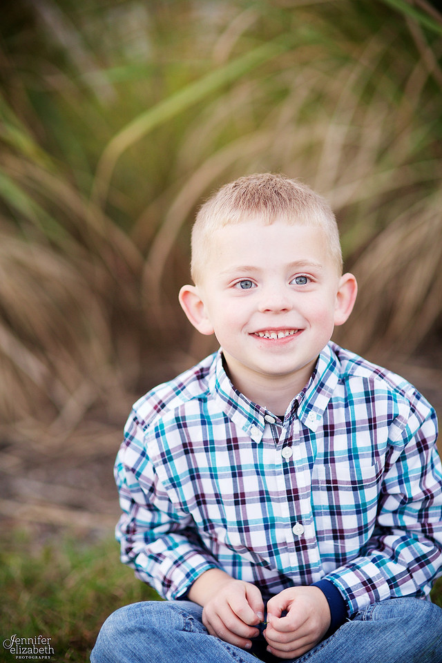 The D & S Families: Portrait Session at Everal Barn in Westerville