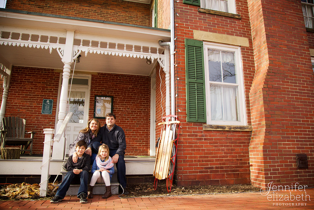 The L Family: Portrait Session