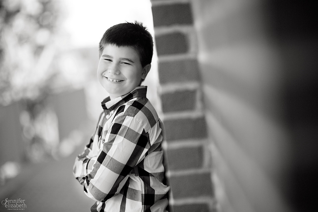 The L Family's Fall Portrait Session at Denison University Campus in Granville, Ohio