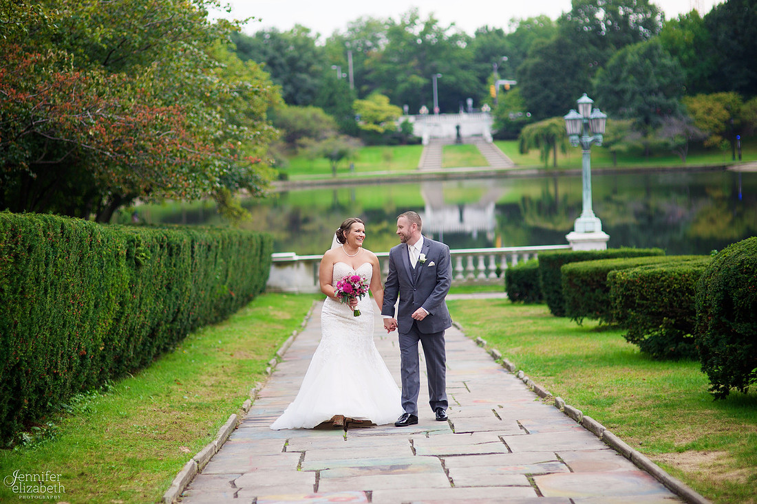 Amanda & Mike: Cleveland, Ohio Wedding